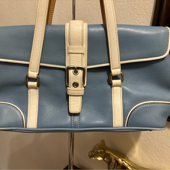 CoachBlueLeatherSatchelwithwhite LeatherTrim.NeedsCleaning.Hasa FewScratches.GUC - Picture 3 of 7